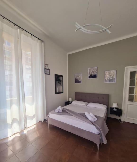 La Casa Di Pepe - Appartamento Centrale Luminoso เจนัว ภายนอก รูปภาพ